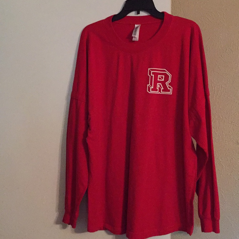 long sleeve shirt size L